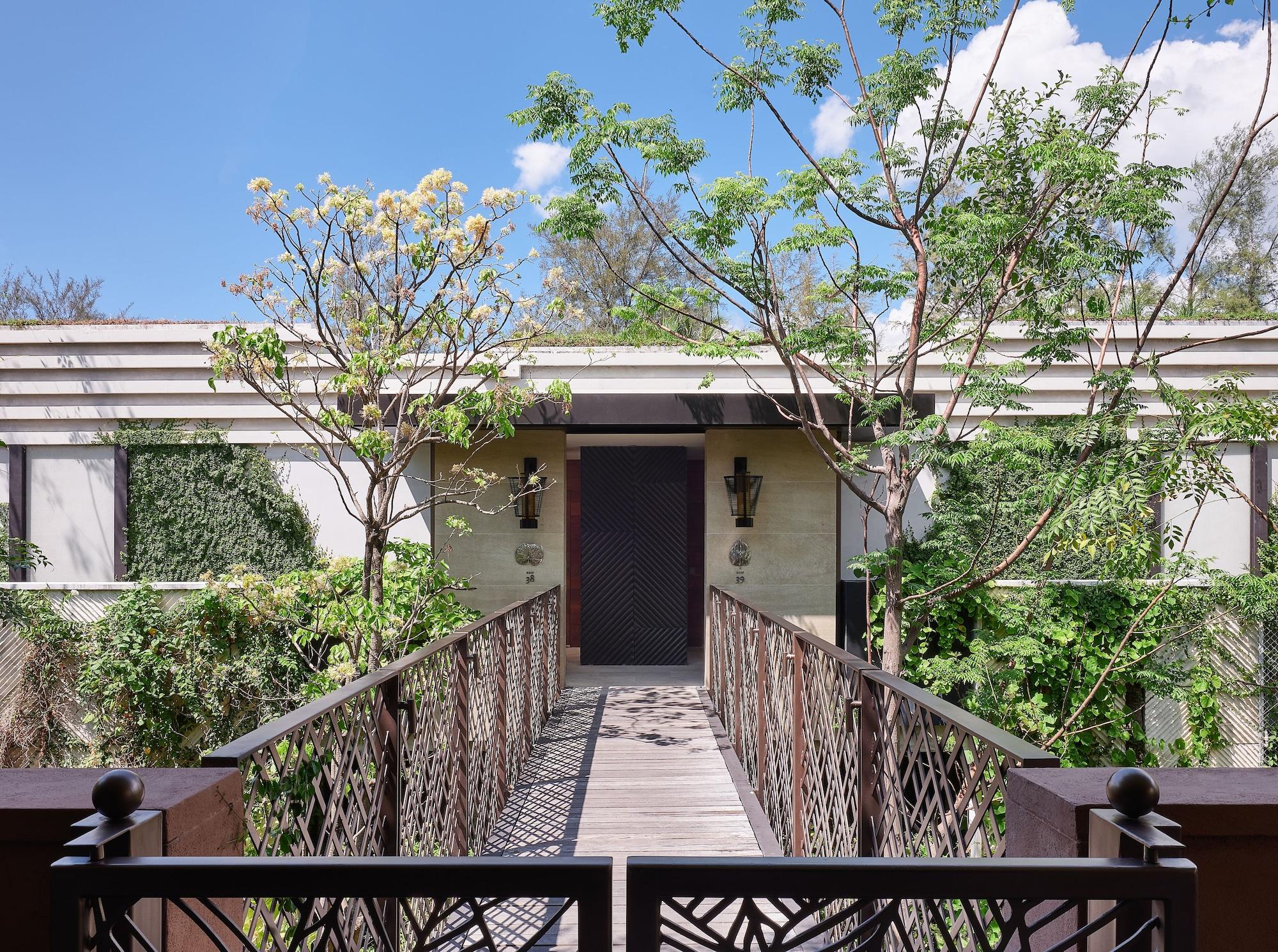 Rosewood Phuket Hotel Patong Exterior photo